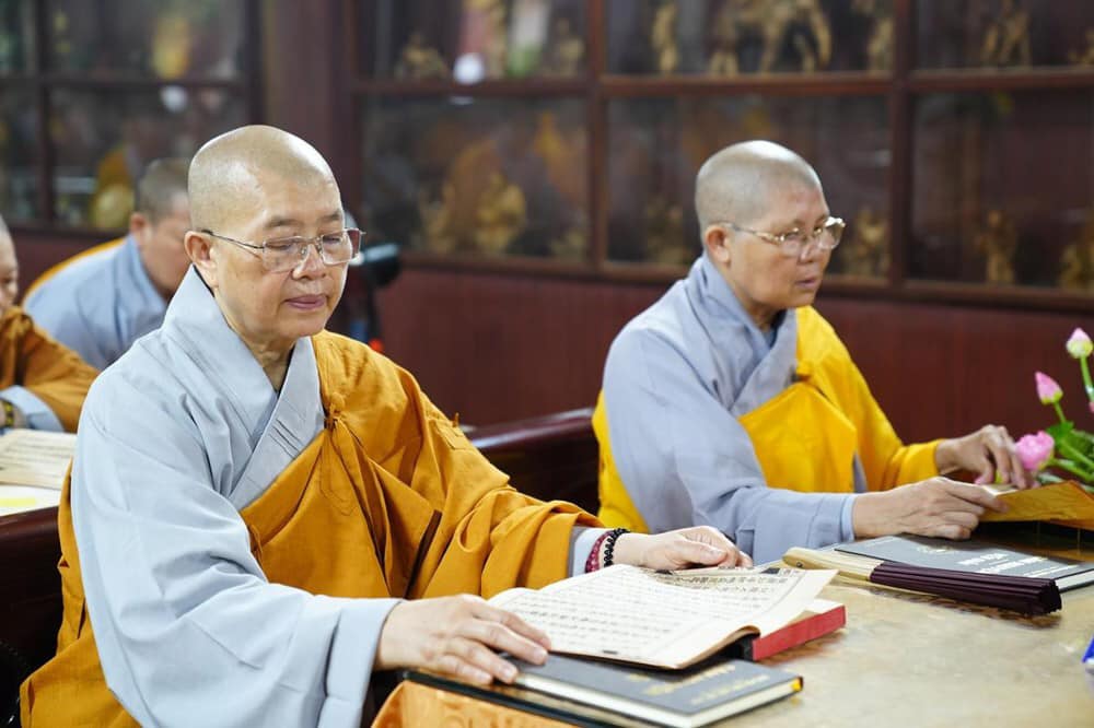 An cư kiết hạ chùa bồ long biên hà nội để năm 2024